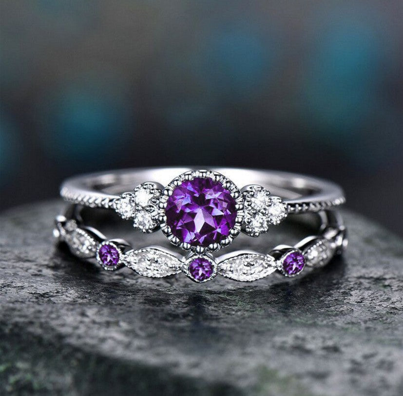 Elegant Zircon Decor Ring with Faux Emerald for Women